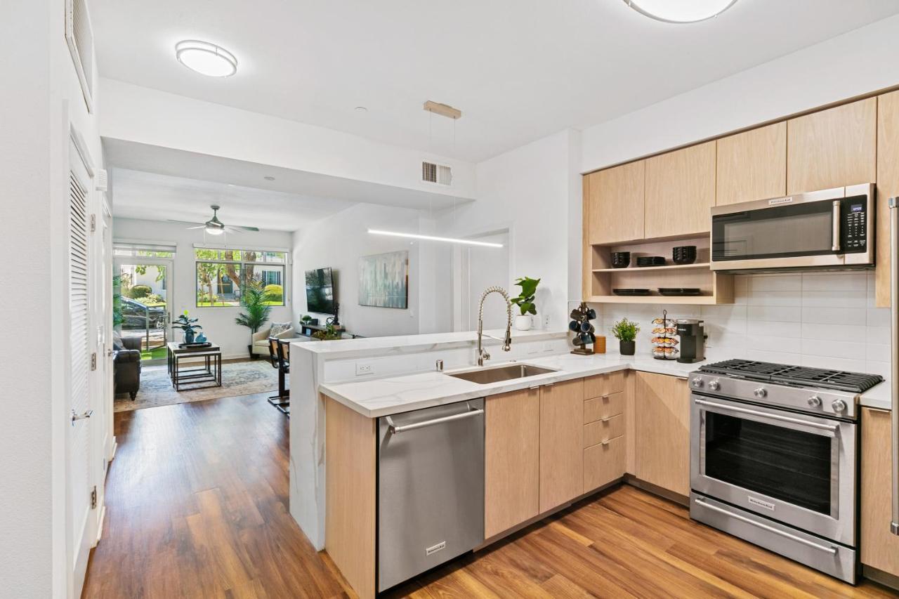Beverly Grove Chic City Oasis 2 Bedroom Apt With Den 138 Los Angeles Exterior foto